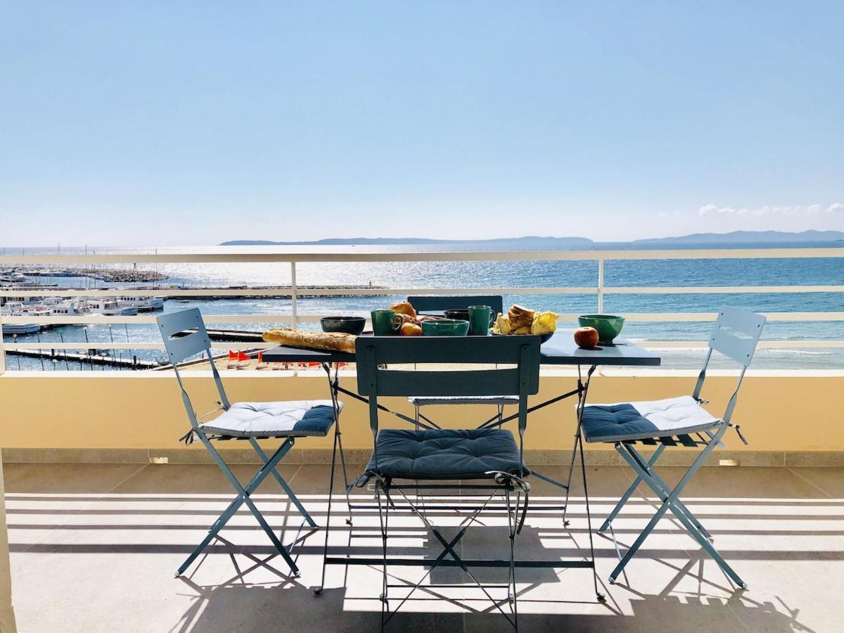 T3 Front De Mer Dernier Etage Vue Mer Petit Havre De Paix Pour Vos Vacances Emplacement Unique Vue Mer Panoramique A 180 Degres Pour Ce T3 En Face De La Plage Front De Mer Vue Sur Les Iles 5 Et Dernier Etage Avec Ascenseur Le Lavandou Exteriér fotografie